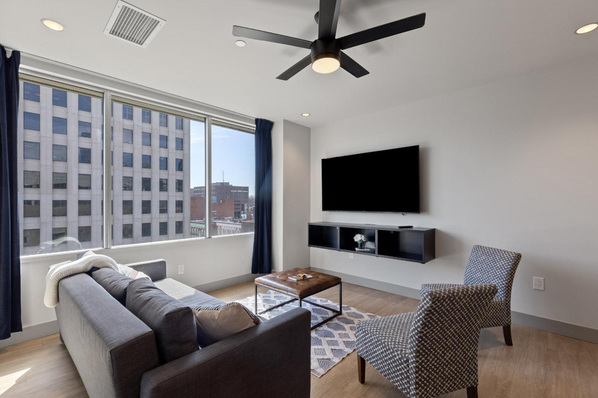 175 Lex - Walkable Downtown Lexington & Rupp Arena - Full Condos المظهر الخارجي الصورة