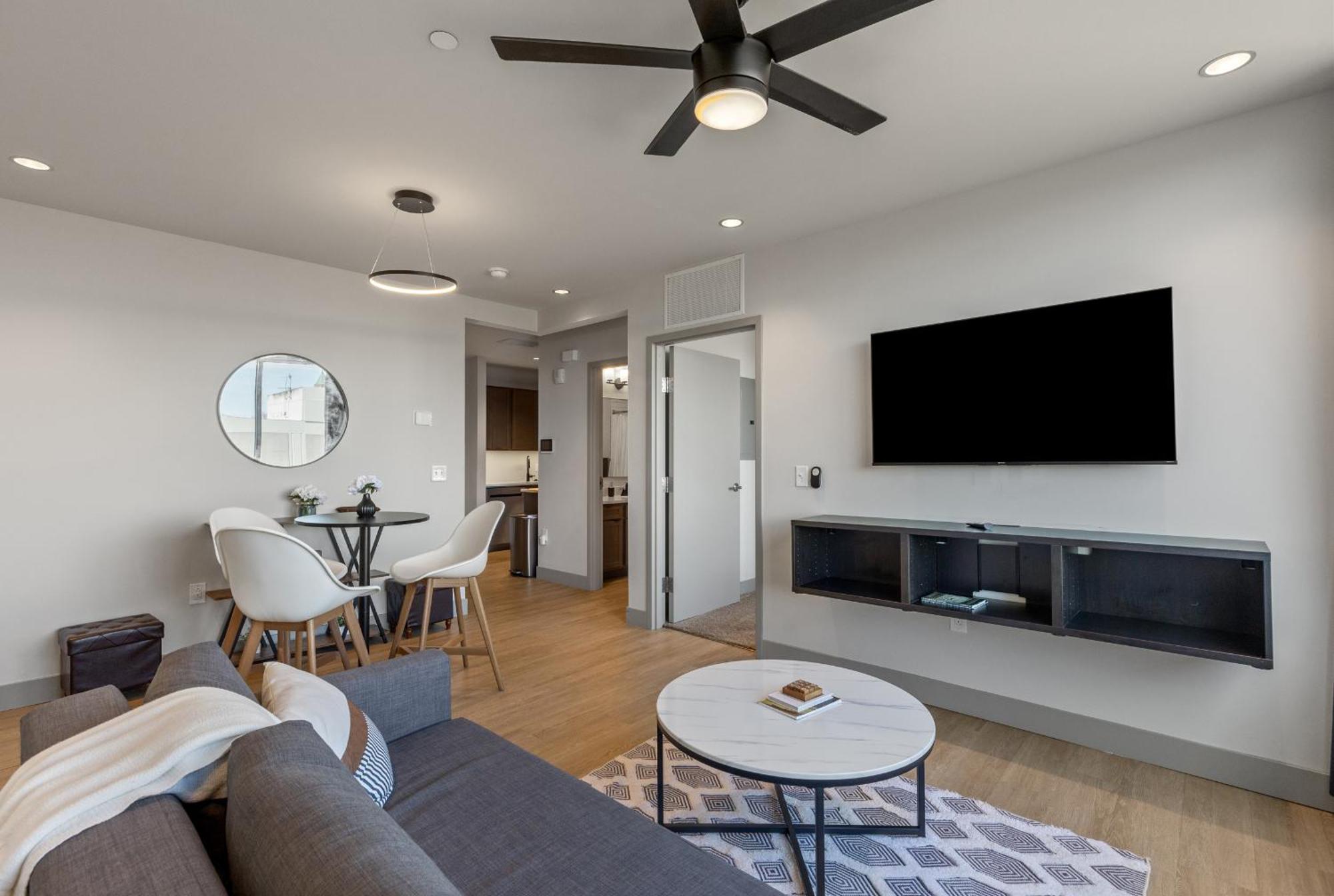 175 Lex - Walkable Downtown Lexington & Rupp Arena - Full Condos المظهر الخارجي الصورة