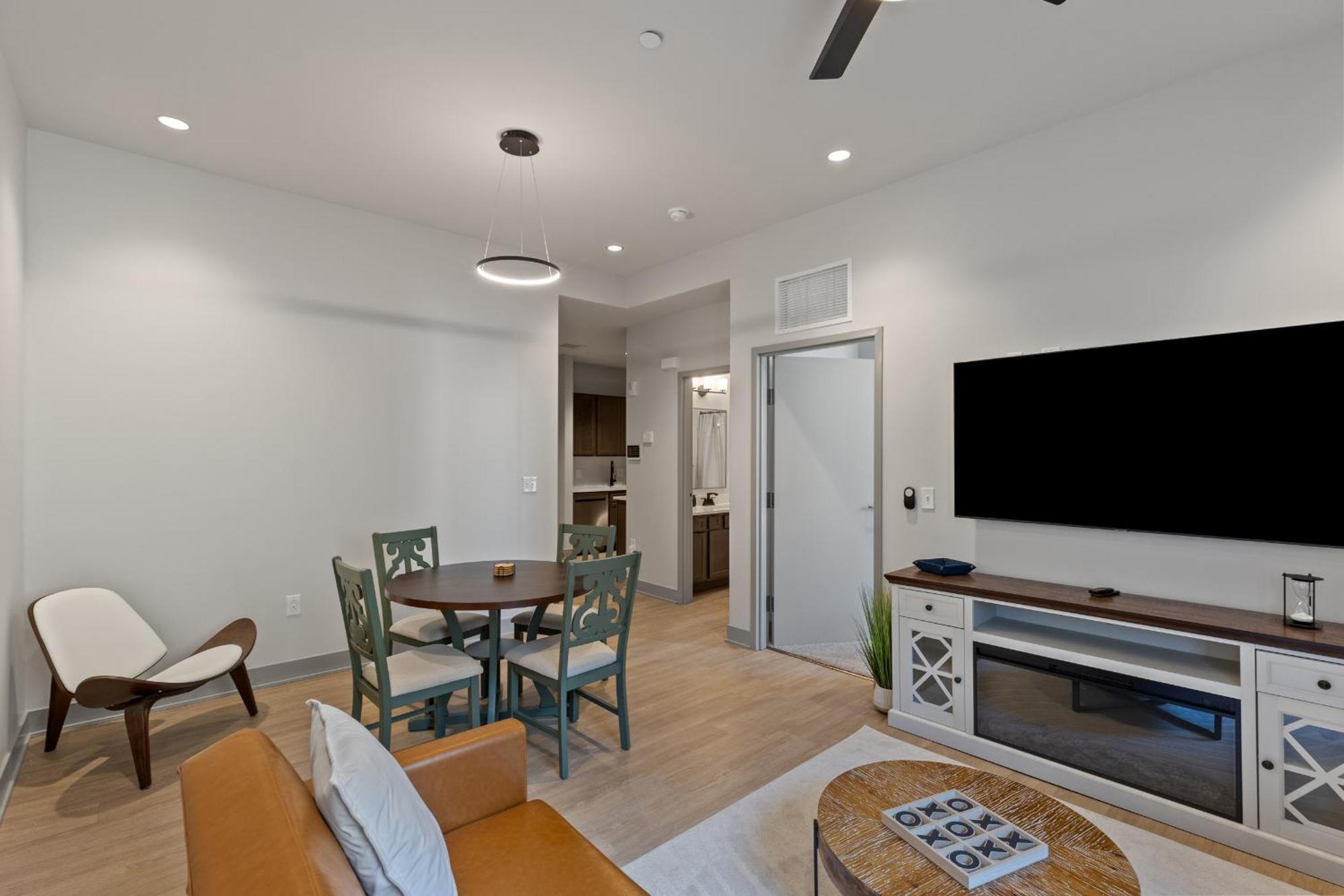 175 Lex - Walkable Downtown Lexington & Rupp Arena - Full Condos المظهر الخارجي الصورة
