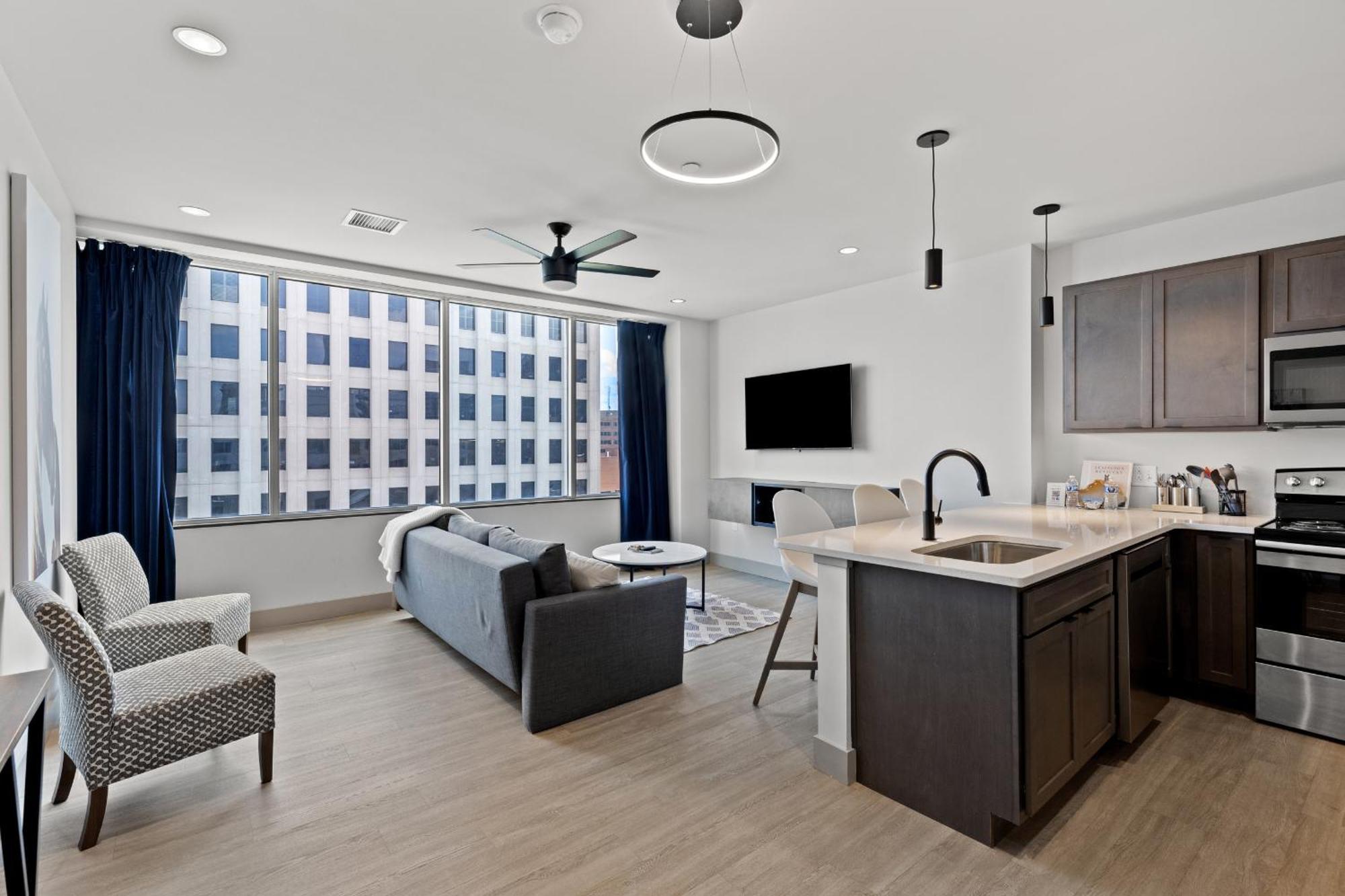 175 Lex - Walkable Downtown Lexington & Rupp Arena - Full Condos المظهر الخارجي الصورة